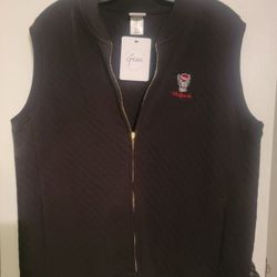 Women’s League Collegiate Full-Zip NC State Vest black quilted vest with logo and "Wolfpack" text Size XL