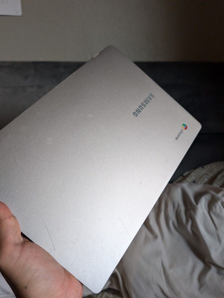 Samsung Chromebook 4