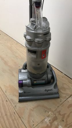 Dyson dc14 vacuum