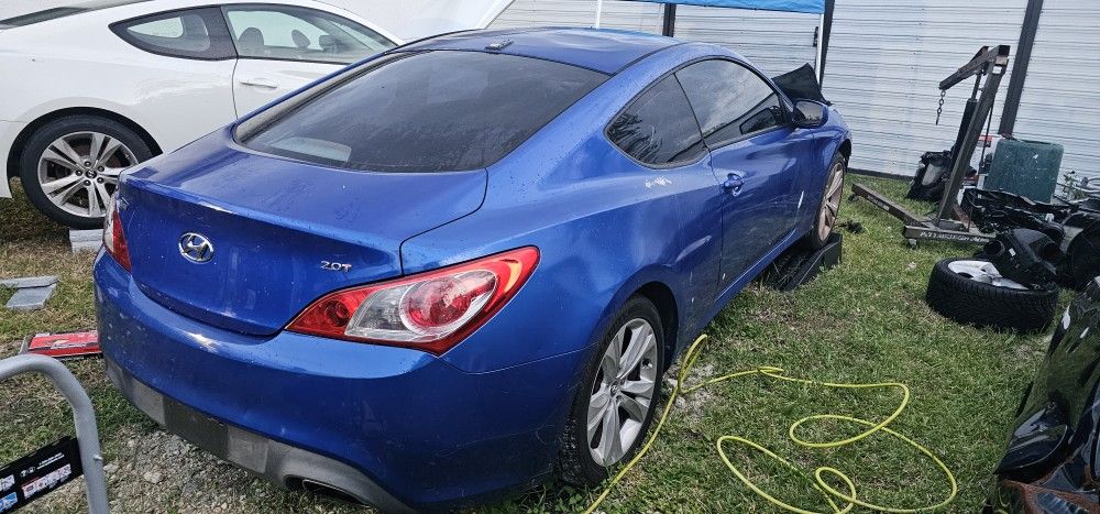 2010 Hyundai Genesis Coupe 2.0 Parts