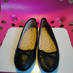 Cat & Jack Flat Shoes Size 3Y
