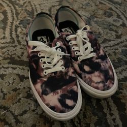 Vans Men’s 7.5/ Women’s 9