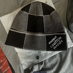 Lv Beanie 
