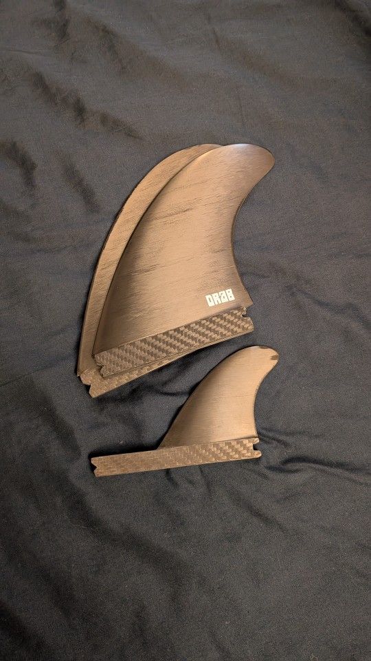 FUTURES FINS DRAB TWIN PLUS TRAILER 3 SURFBOARD FIN SET
