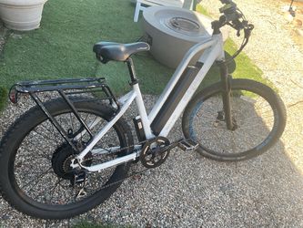 Magnum Metro 750 Electric Bike