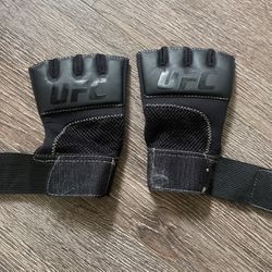 Lightly Padded UFC gloves 