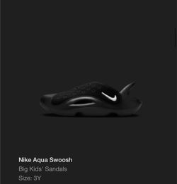 Nike Aqua Swoosh Big Kids Sandals – Size 3Y