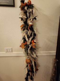 Halloween garland