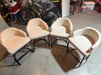 Set of 4 Cream Upholstered Counter Stools