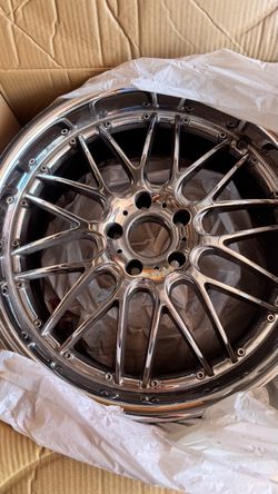 20” XIX X05 all chrome staggered wheels