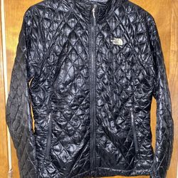 The North Face Black Size Small Women’s Jacket $40 (Read Description Section)