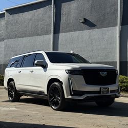 2022 Cadillac Escalade ESV