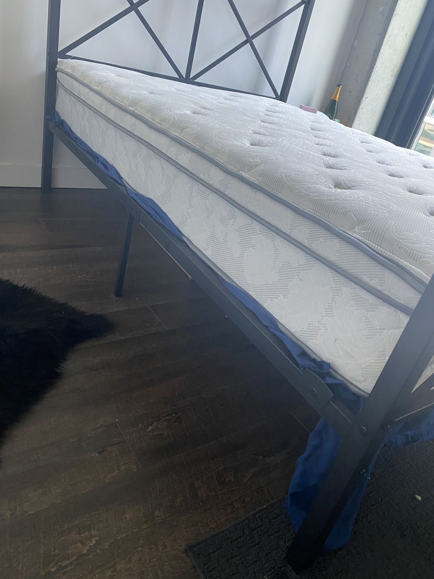 Full Size Canopy Bed and mattress
