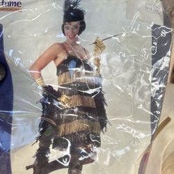 costume