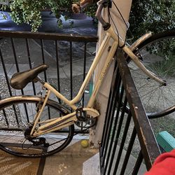 Schwinn Gateway Bike