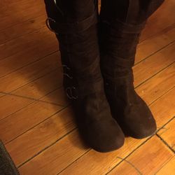 Ladies Boots Size 9