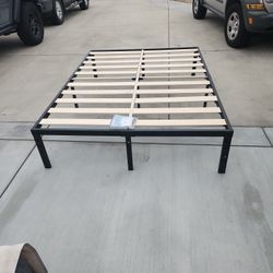 Wooden Platform Bed