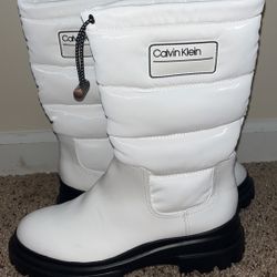 Calvin Klein Womens Snow Boots