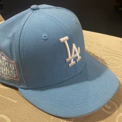 Cotton Candy LA Dodgers Fitted New Era Cap 7 1/8