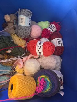 Crochet art craft supply