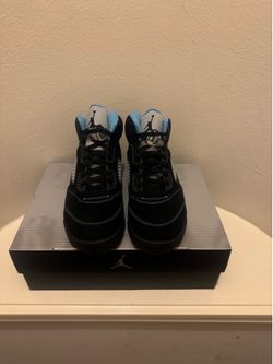 UNC Jordan 5s