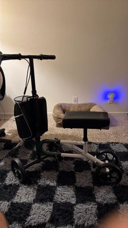 Knee scooter