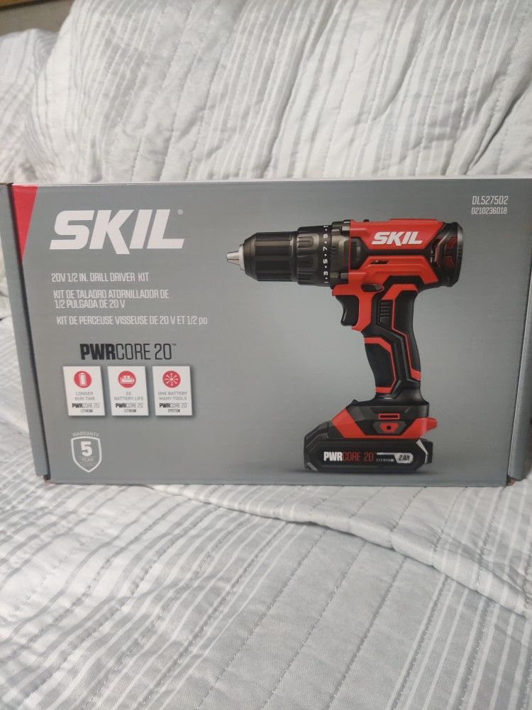 SKIL- 20V 1/2. Drill Driver Kit
