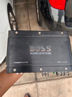 Boss 1500 watt amp