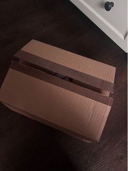 Nike Pandas Size 10 Men’s