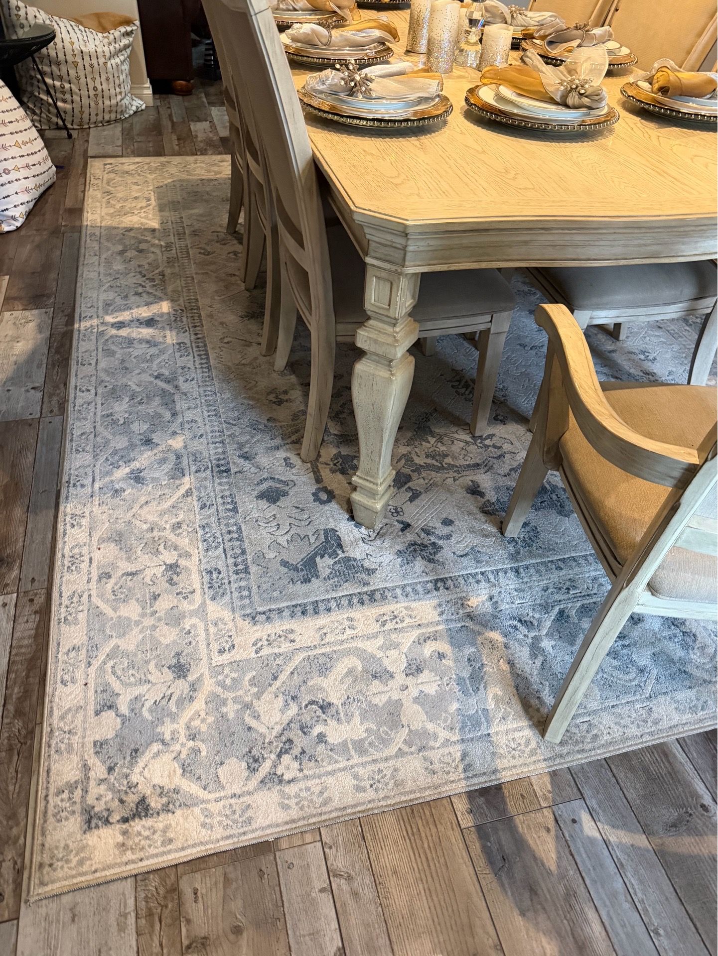 Free 8x10 rug