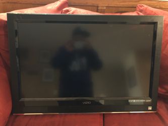 Vizio 32’ TV