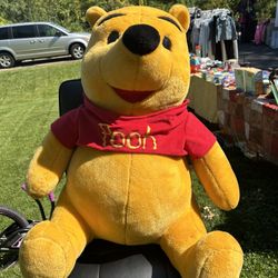 huge winnie the pooh