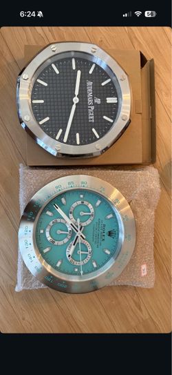 Wall clock