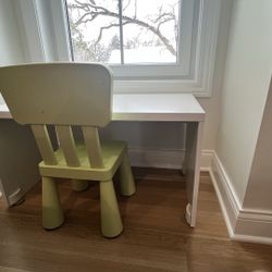 Kids Table And Chair