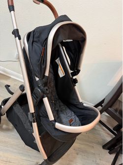 INFANT STROLLER