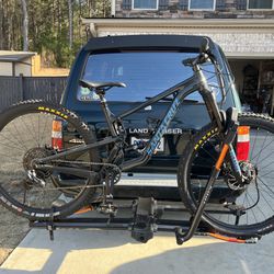 Mountain Bike  Size “M” (Santa Cruz Hightower) 2” Bike Rack Fits 4 Or 2 Bikes  (Kuat NV 2.0) 