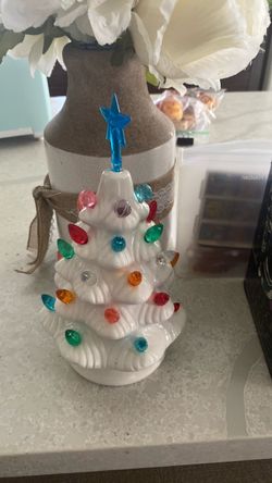 Christmas tree battery
