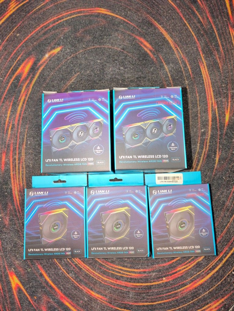 Lian Li Uni Fan TL LCD 120 Fans