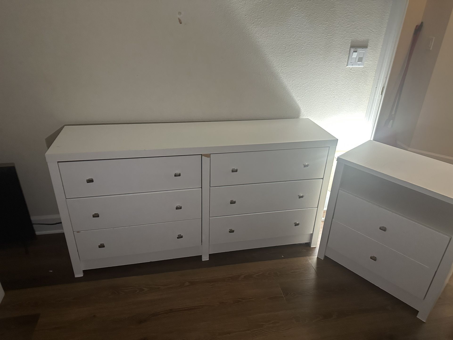 White 6-Drawer Dresser + Matching Nightstand (Set)