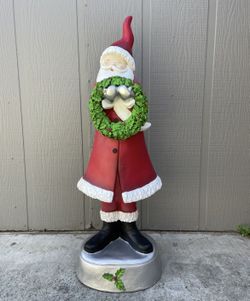 Santa Statue