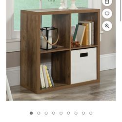 4 Cube Organizer/Bookcase