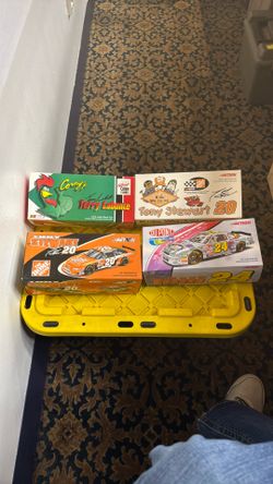 NASCAR 1:24 Diecast Lot – Jeff Gordon, Tony Stewart (x2), Terry Labonte – Action Collectibles