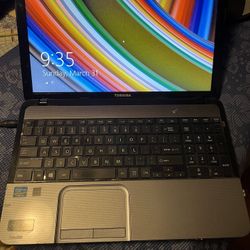 Toshiba satellite Laptop 15.6” Screen