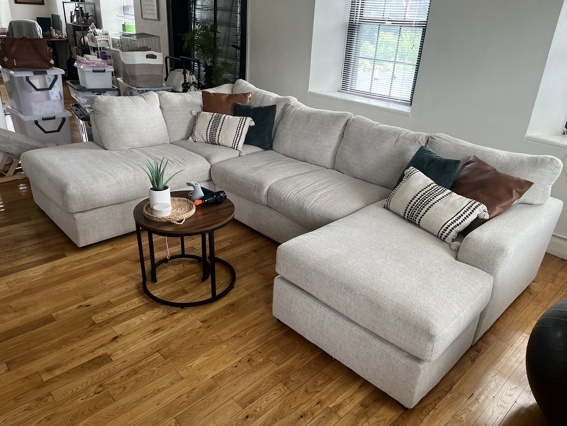 2 Piece Sectional Chase