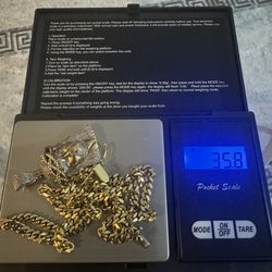 4MM Cuban Link With Diamond Jesus Pendant 10k With Lock Box 20 Inches Long