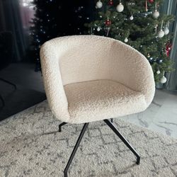 Stylish Sherpa Swivel Chairs - NEW