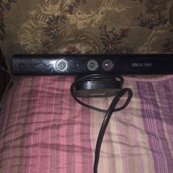 Xbox 360 Kinect In Good Condition 