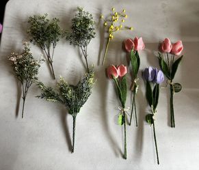 9 Artificial Flowers
