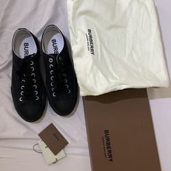 Burberry Shoes 