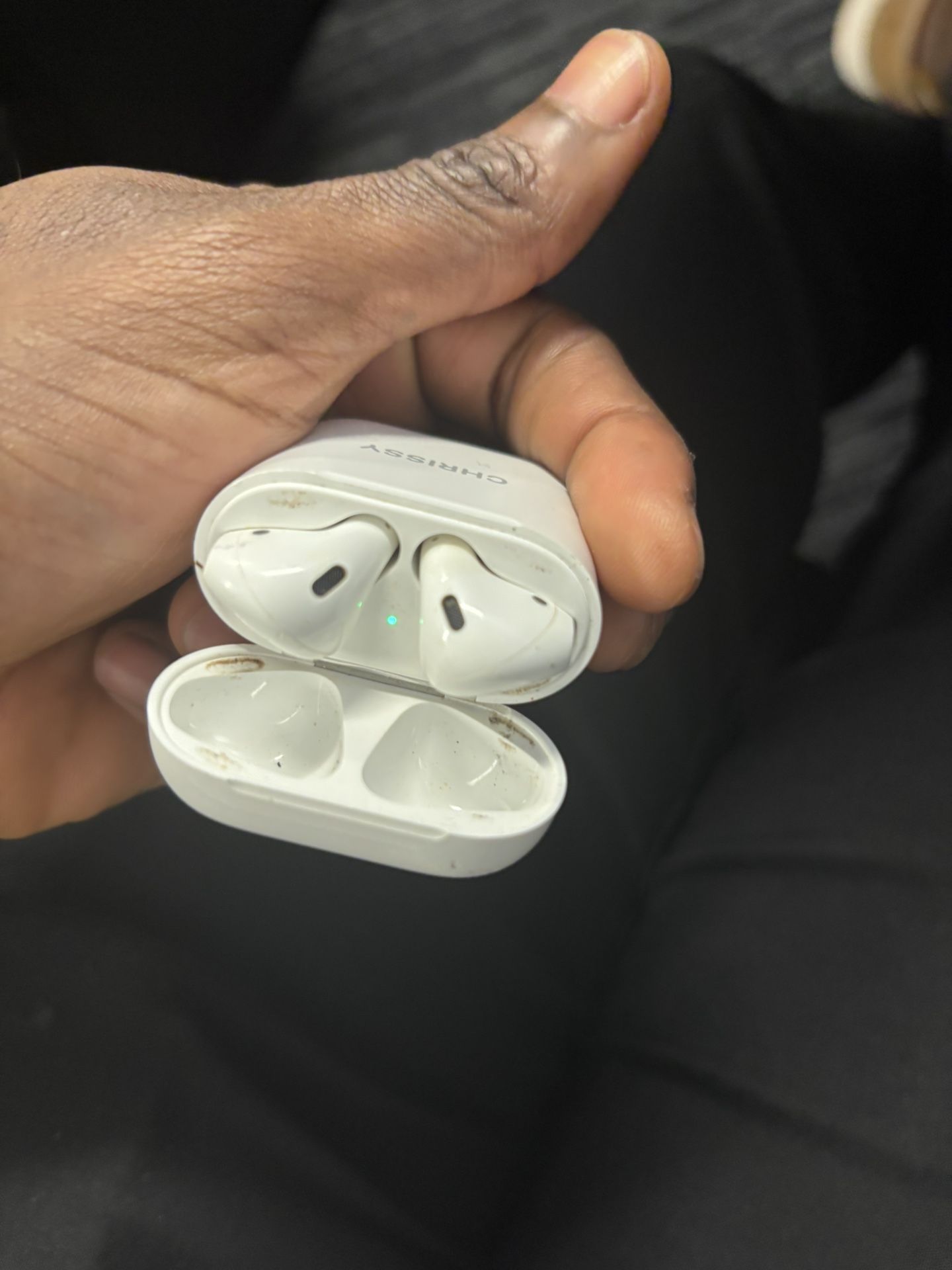 For Sale: Used Apple AirPods Wireless (1st/2nd Generation)